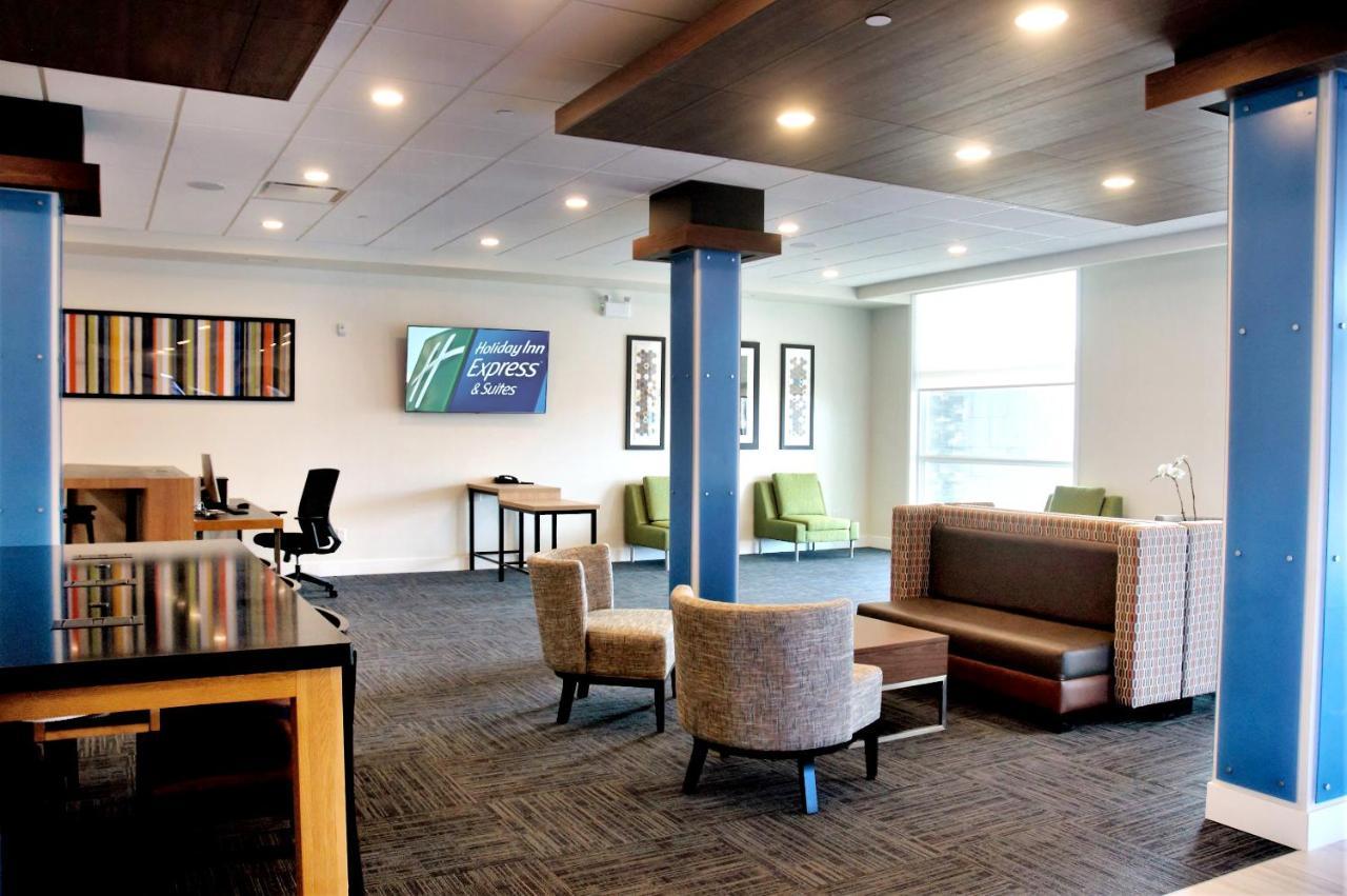 Holiday Inn Express & Suites - Edmonton Sw - Windermere By Ihg Exterior foto