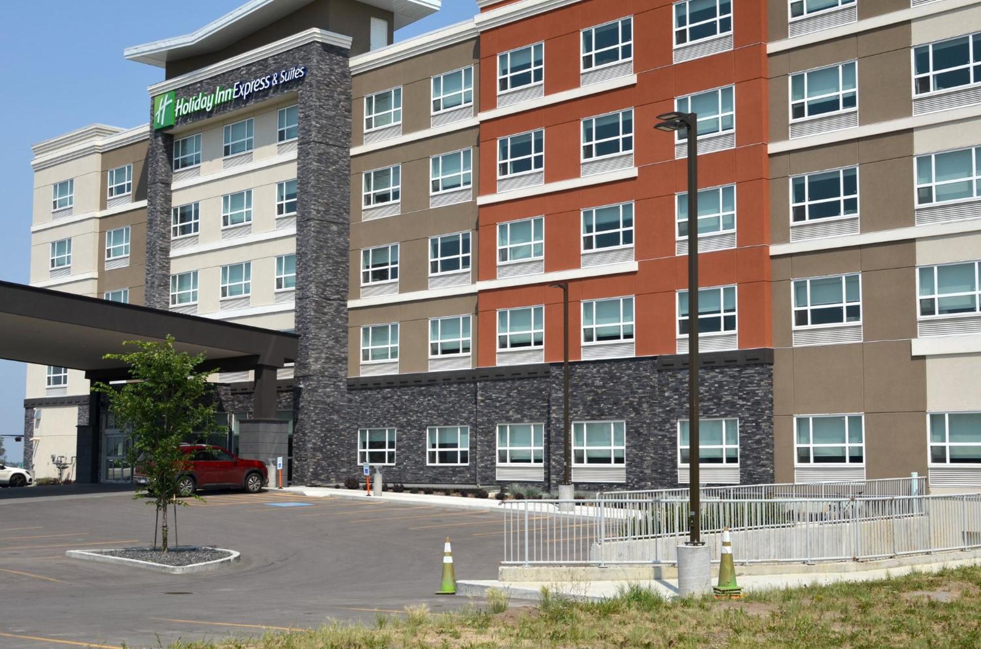 Holiday Inn Express & Suites - Edmonton Sw - Windermere By Ihg Exterior foto