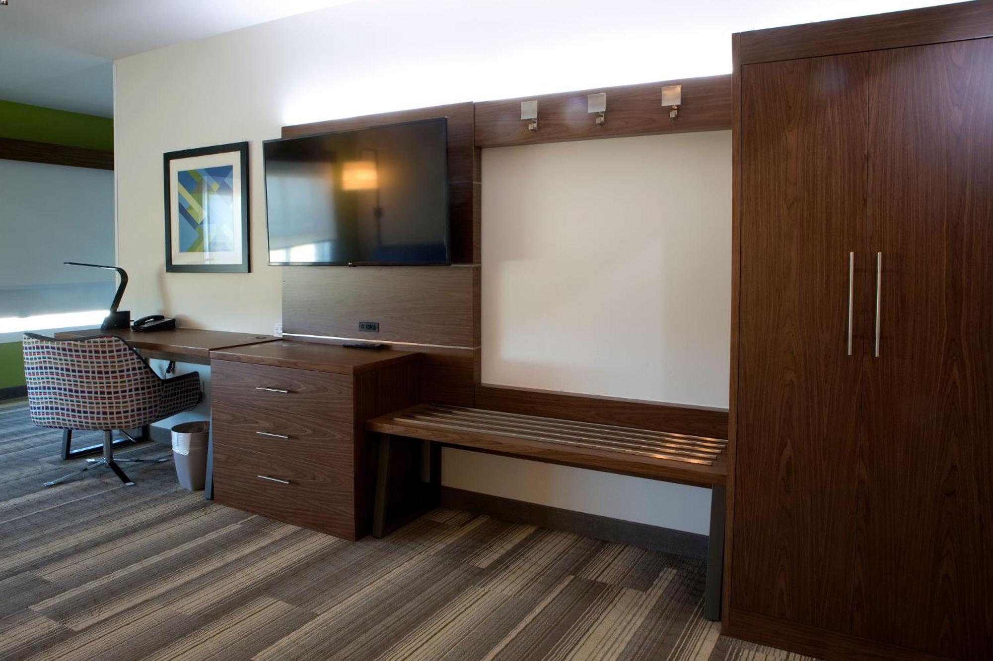 Holiday Inn Express & Suites - Edmonton Sw - Windermere By Ihg Exterior foto